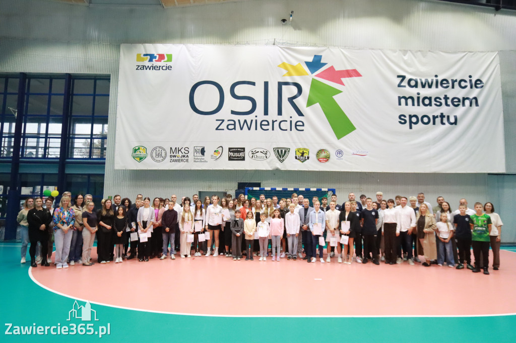 Fotorelacja: Nagrody Prezydent Anny Nemś za wysokie wyniki sportowe