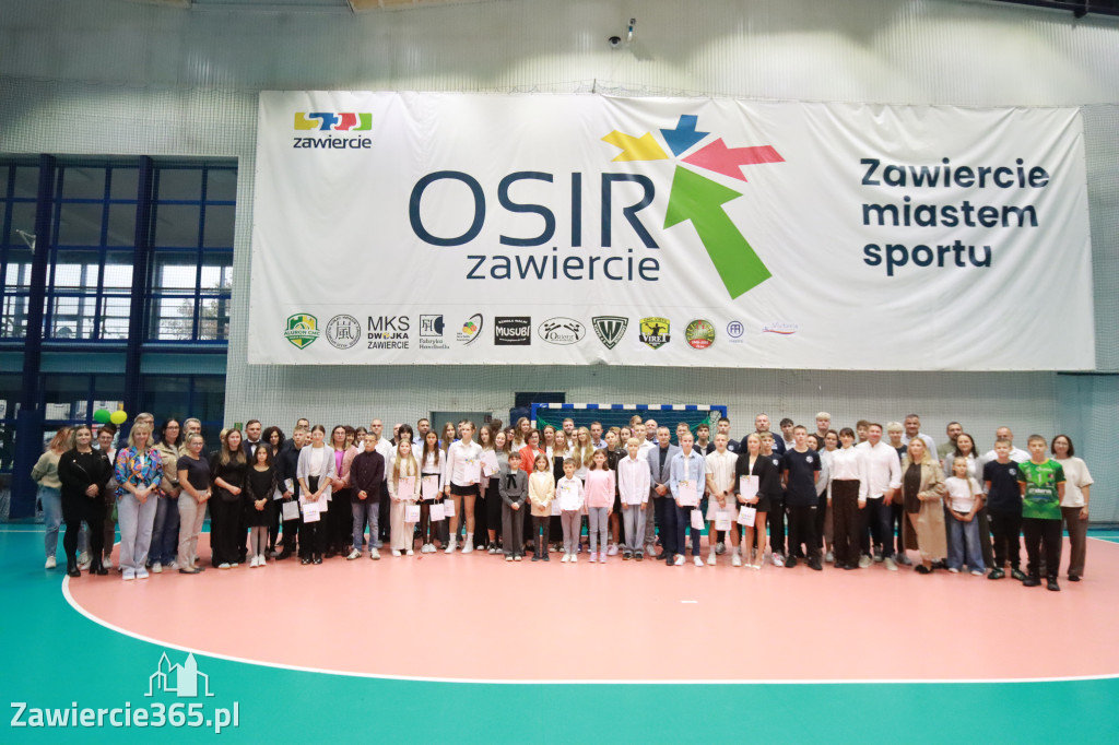 Fotorelacja: Nagrody Prezydent Anny Nemś za wysokie wyniki sportowe