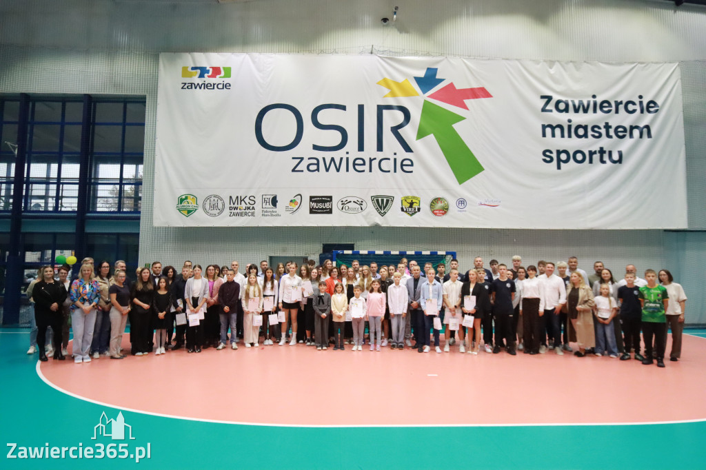Fotorelacja: Nagrody Prezydent Anny Nemś za wysokie wyniki sportowe