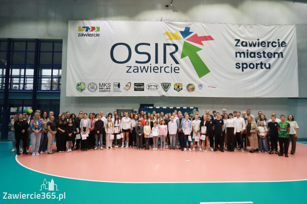 Fotorelacja: Nagrody Prezydent Anny Nemś za wysokie wyniki sportowe