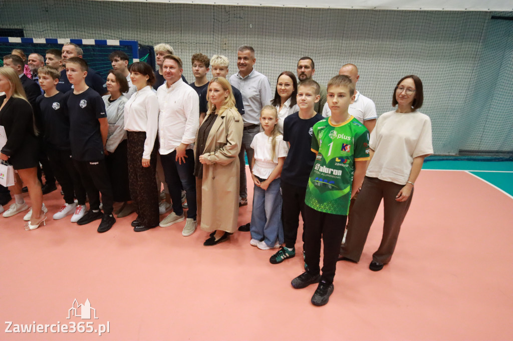 Fotorelacja: Nagrody Prezydent Anny Nemś za wysokie wyniki sportowe