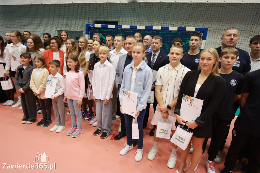 Fotorelacja: Nagrody Prezydent Anny Nemś za wysokie wyniki sportowe