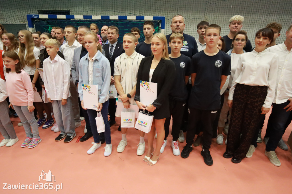 Fotorelacja: Nagrody Prezydent Anny Nemś za wysokie wyniki sportowe