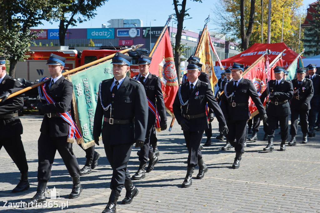 Fotorelacja I: Uroczystość NADANIA SZTANDARU i 50-lecie Zarządu Miejskiego ZOSP RP w Zawierciu