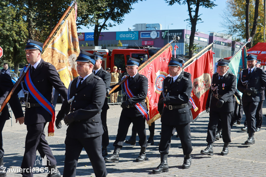 Fotorelacja I: Uroczystość NADANIA SZTANDARU i 50-lecie Zarządu Miejskiego ZOSP RP w Zawierciu