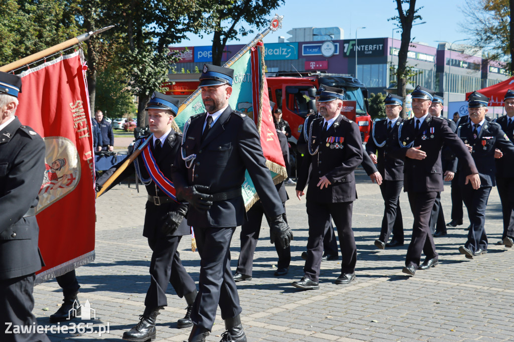 Fotorelacja I: Uroczystość NADANIA SZTANDARU i 50-lecie Zarządu Miejskiego ZOSP RP w Zawierciu