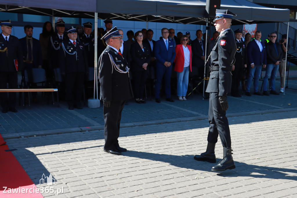 Fotorelacja I: Uroczystość NADANIA SZTANDARU i 50-lecie Zarządu Miejskiego ZOSP RP w Zawierciu
