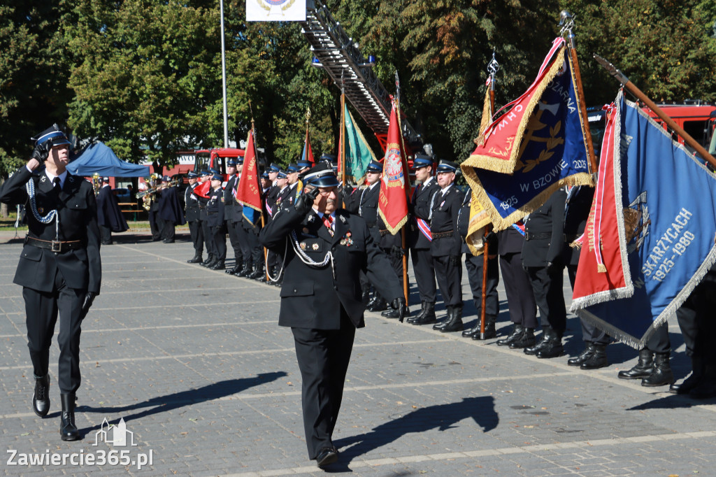 Fotorelacja I: Uroczystość NADANIA SZTANDARU i 50-lecie Zarządu Miejskiego ZOSP RP w Zawierciu