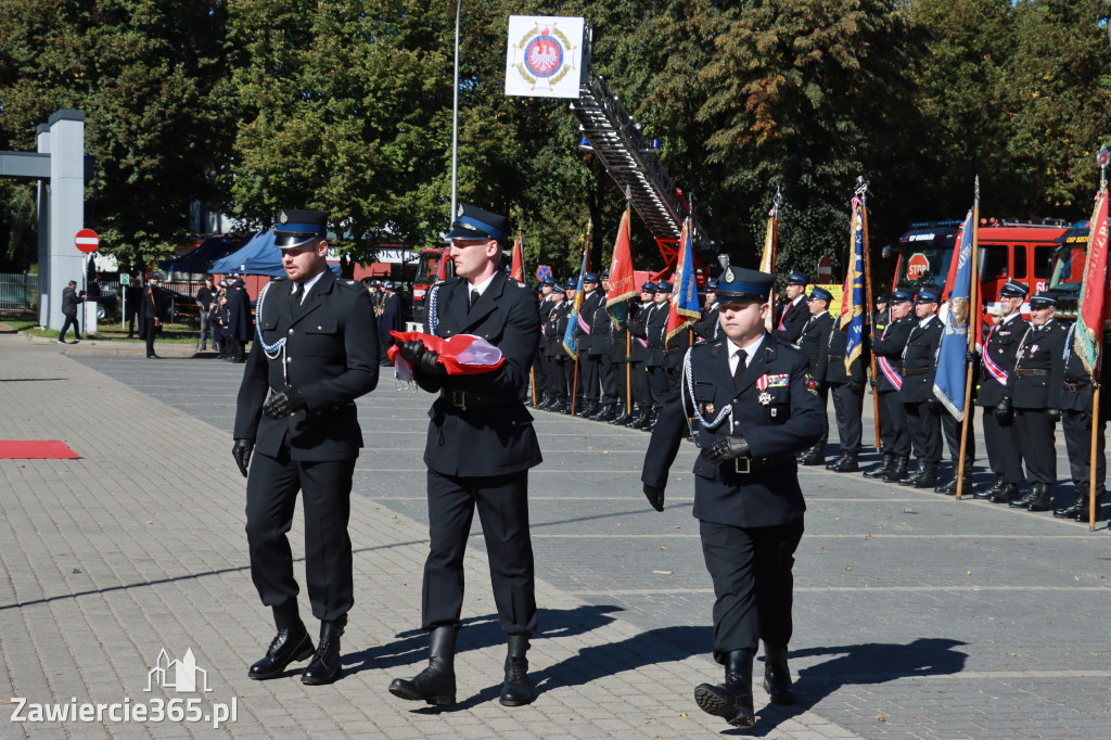 Fotorelacja I: Uroczystość NADANIA SZTANDARU i 50-lecie Zarządu Miejskiego ZOSP RP w Zawierciu