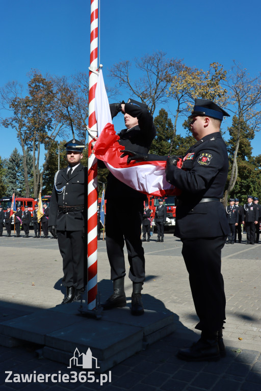 Fotorelacja I: Uroczystość NADANIA SZTANDARU i 50-lecie Zarządu Miejskiego ZOSP RP w Zawierciu