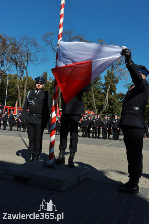 Fotorelacja I: Uroczystość NADANIA SZTANDARU i 50-lecie Zarządu Miejskiego ZOSP RP w Zawierciu