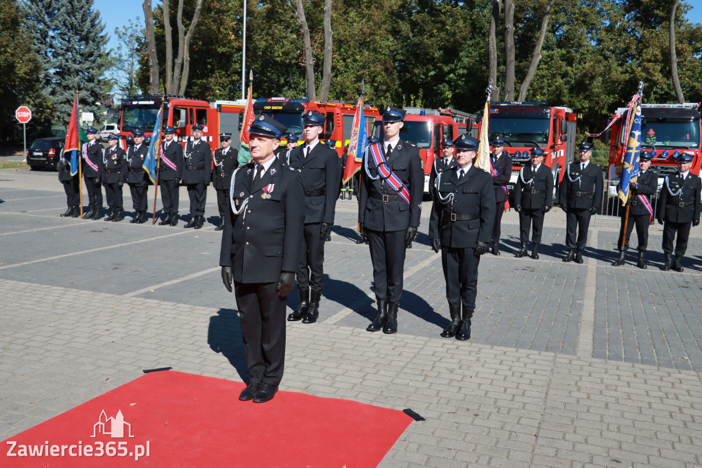 Fotorelacja I: Uroczystość NADANIA SZTANDARU i 50-lecie Zarządu Miejskiego ZOSP RP w Zawierciu