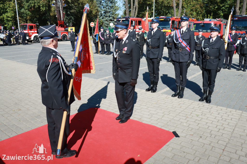 Fotorelacja I: Uroczystość NADANIA SZTANDARU i 50-lecie Zarządu Miejskiego ZOSP RP w Zawierciu
