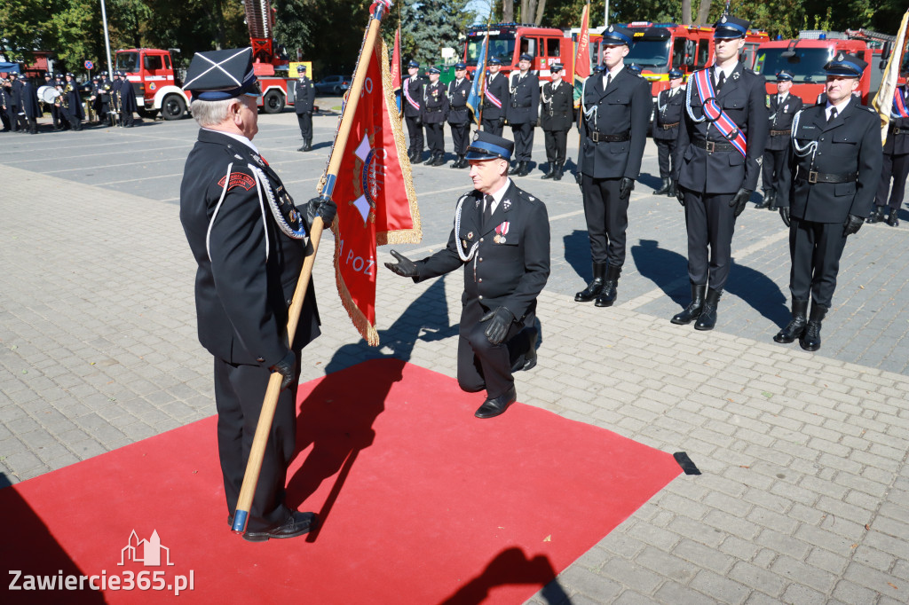Fotorelacja I: Uroczystość NADANIA SZTANDARU i 50-lecie Zarządu Miejskiego ZOSP RP w Zawierciu
