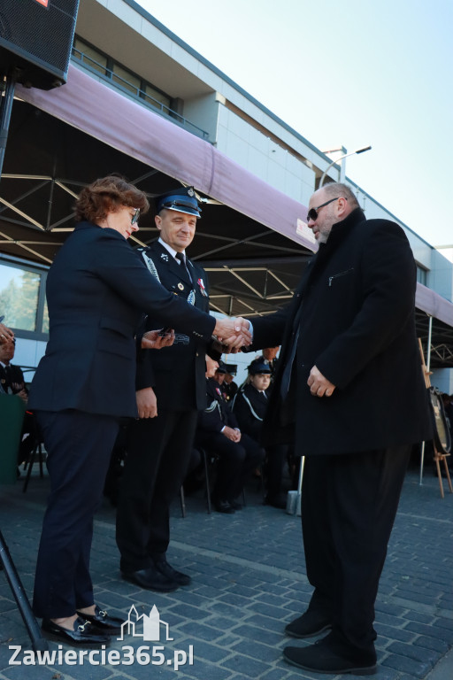 Fotorelacja II: Uroczystość NADANIA SZTANDARU i 50-lecie Zarządu Miejskiego ZOSP RP w Zawierciu