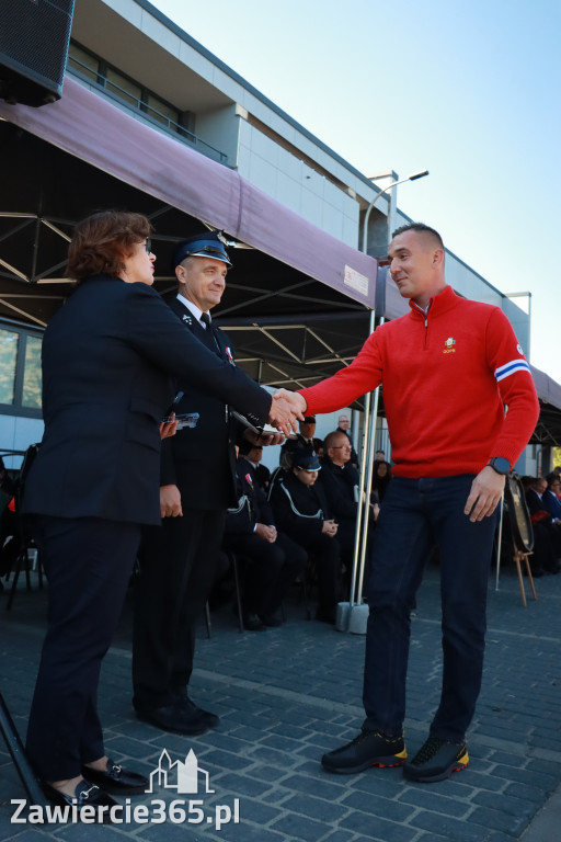 Fotorelacja II: Uroczystość NADANIA SZTANDARU i 50-lecie Zarządu Miejskiego ZOSP RP w Zawierciu