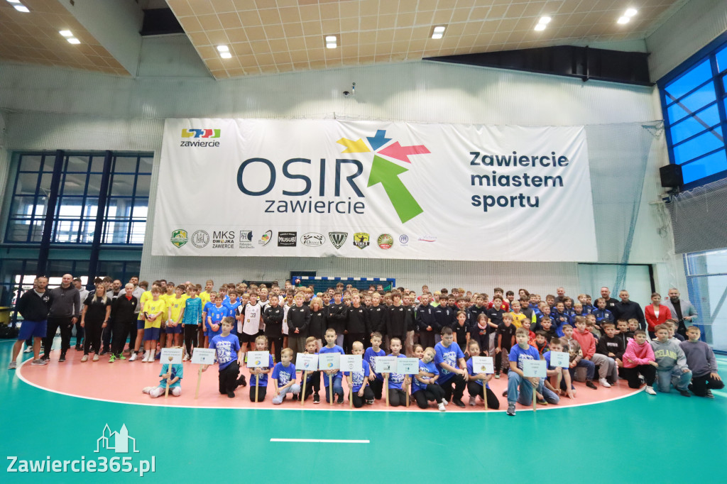 Fotorelacja: Ogólnopolski Turniej Piłki Ręcznej ZAWIERCIE CUP