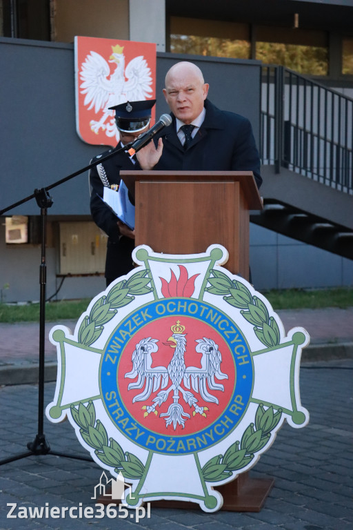 Fotorelacja II: Uroczystość NADANIA SZTANDARU i 50-lecie Zarządu Miejskiego ZOSP RP w Zawierciu