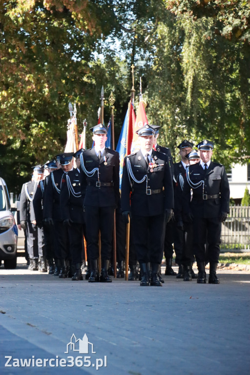 Fotorelacja II: Uroczystość NADANIA SZTANDARU i 50-lecie Zarządu Miejskiego ZOSP RP w Zawierciu