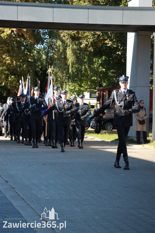 Fotorelacja II: Uroczystość NADANIA SZTANDARU i 50-lecie Zarządu Miejskiego ZOSP RP w Zawierciu