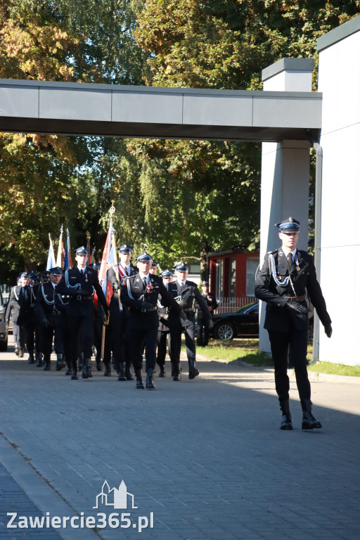 Fotorelacja II: Uroczystość NADANIA SZTANDARU i 50-lecie Zarządu Miejskiego ZOSP RP w Zawierciu