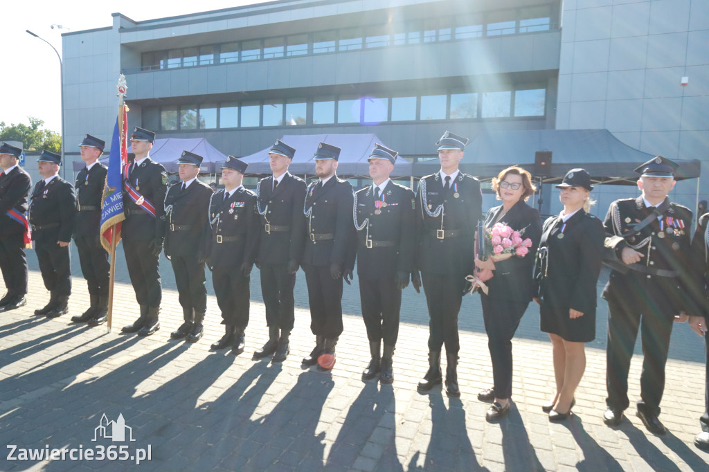 Fotorelacja II: Uroczystość NADANIA SZTANDARU i 50-lecie Zarządu Miejskiego ZOSP RP w Zawierciu