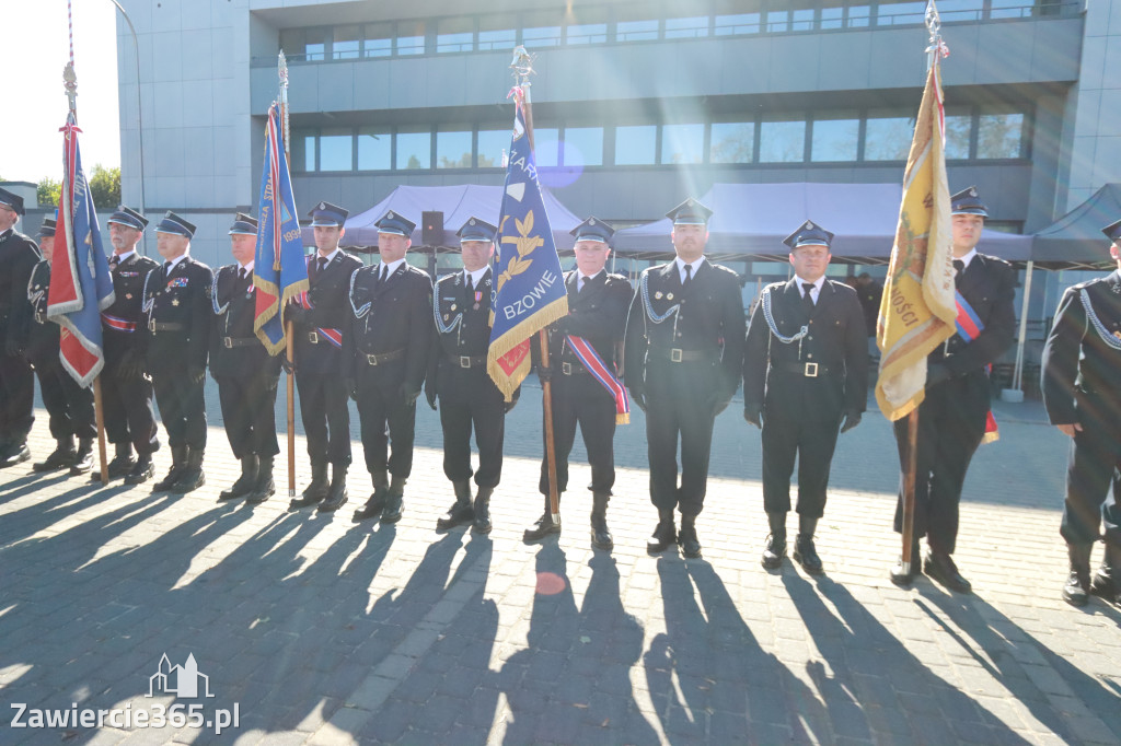 Fotorelacja II: Uroczystość NADANIA SZTANDARU i 50-lecie Zarządu Miejskiego ZOSP RP w Zawierciu
