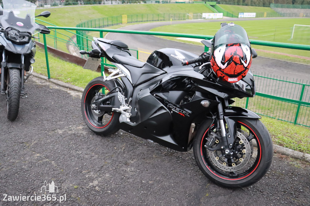 Fotorelacja: Jurajskie zakończenie sezonu motocyklistów w Zawierciu