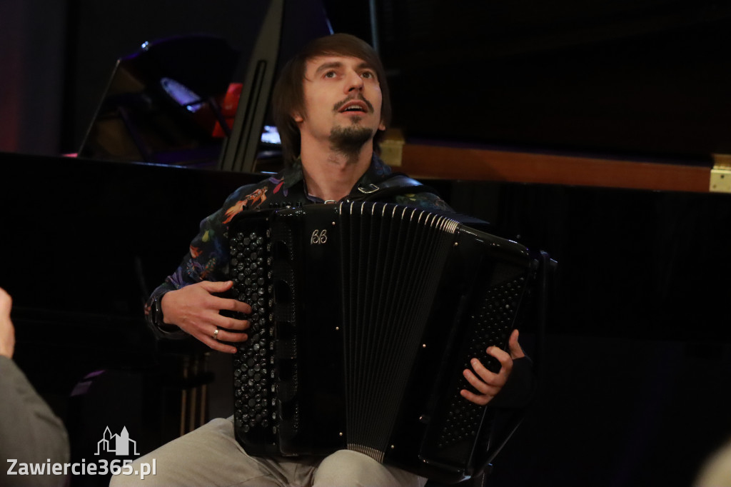 Fotorelacja: Od Etno do Opery – koncert Filharmonii Jurajskiej w Zawierciu!