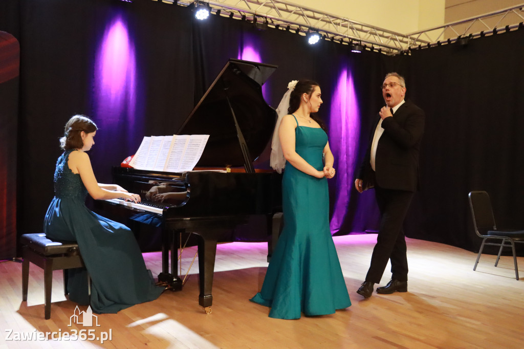 Fotorelacja: Od Etno do Opery – koncert Filharmonii Jurajskiej w Zawierciu!