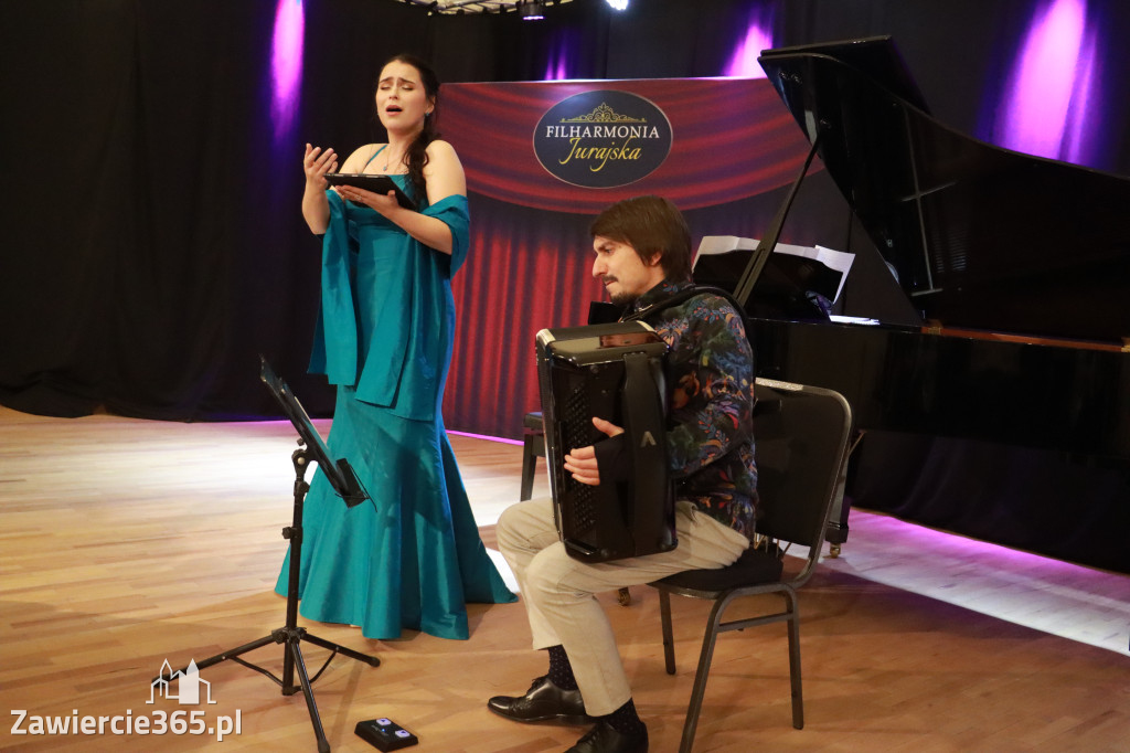 Fotorelacja: Od Etno do Opery – koncert Filharmonii Jurajskiej w Zawierciu!