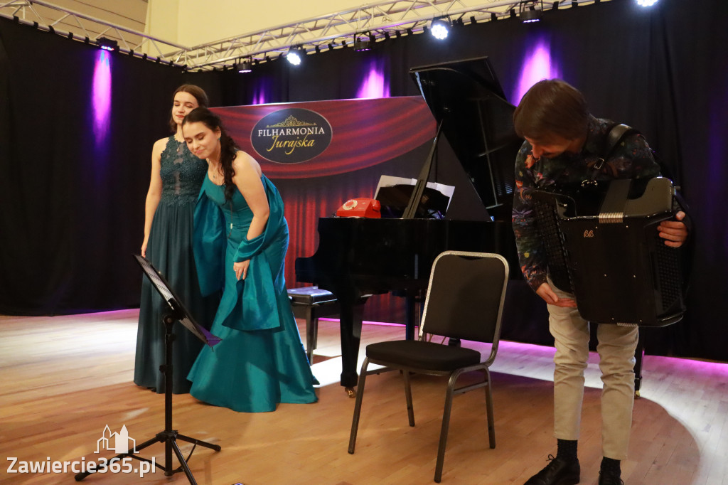 Fotorelacja: Od Etno do Opery – koncert Filharmonii Jurajskiej w Zawierciu!