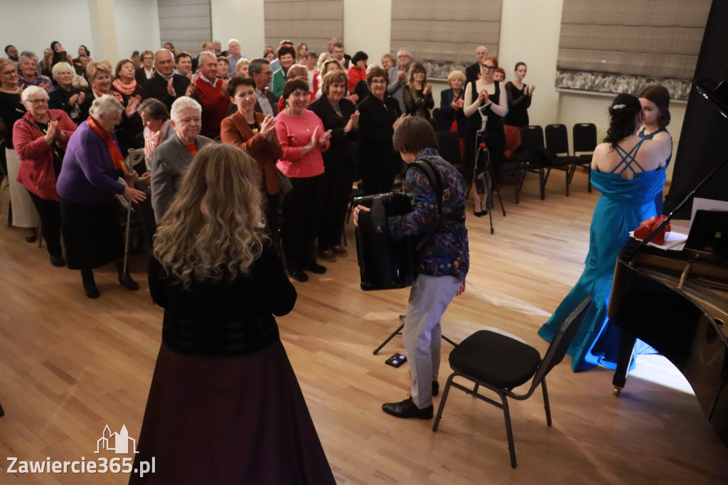 Fotorelacja: Od Etno do Opery – koncert Filharmonii Jurajskiej w Zawierciu!