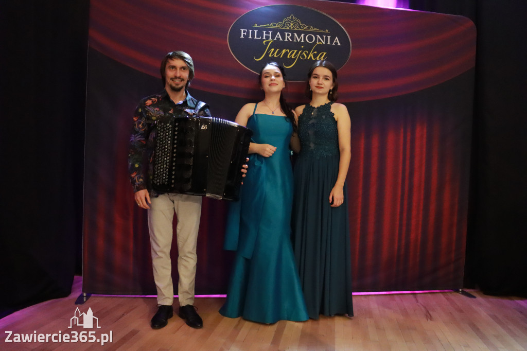 Fotorelacja: Od Etno do Opery – koncert Filharmonii Jurajskiej w Zawierciu!