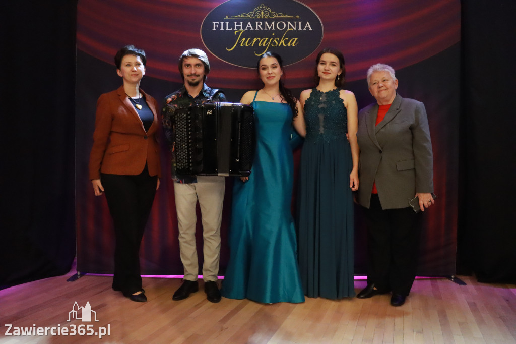 Fotorelacja: Od Etno do Opery – koncert Filharmonii Jurajskiej w Zawierciu!