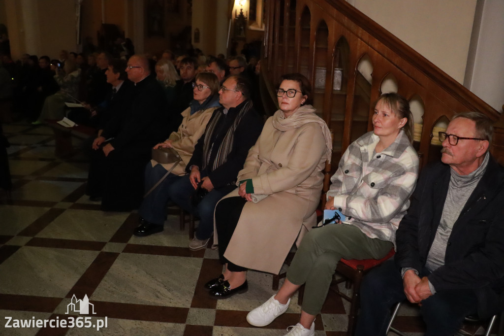 Fotorelacja IV: III Festiwal Wiesława Ochmana w Zawierciu - Koncert w Bazylice