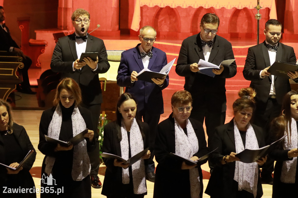 Fotorelacja IV: III Festiwal Wiesława Ochmana w Zawierciu - Koncert w Bazylice