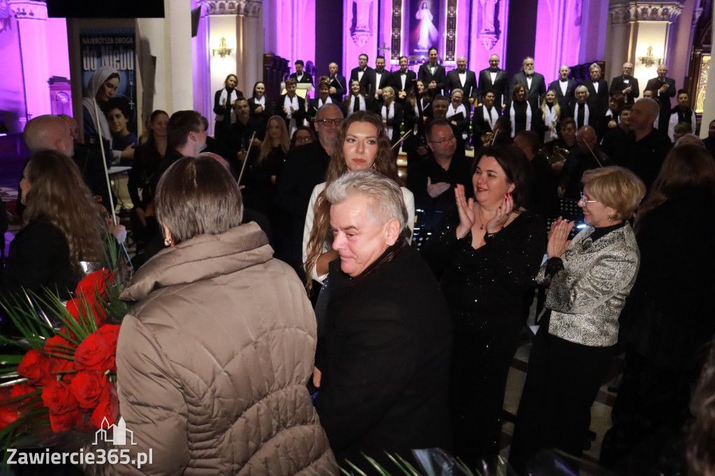 Fotorelacja IV: III Festiwal Wiesława Ochmana w Zawierciu - Koncert w Bazylice