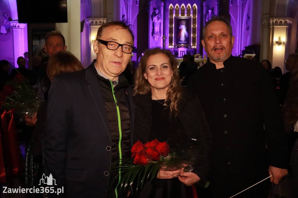 Fotorelacja IV: III Festiwal Wiesława Ochmana w Zawierciu - Koncert w Bazylice
