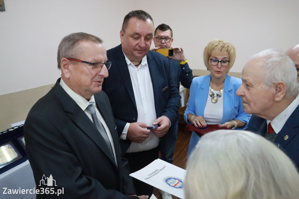 Fotorelacja I: 20-lecie zawierciańskiego Stowarzyszenia Emerytów i Rencistów Policyjnych