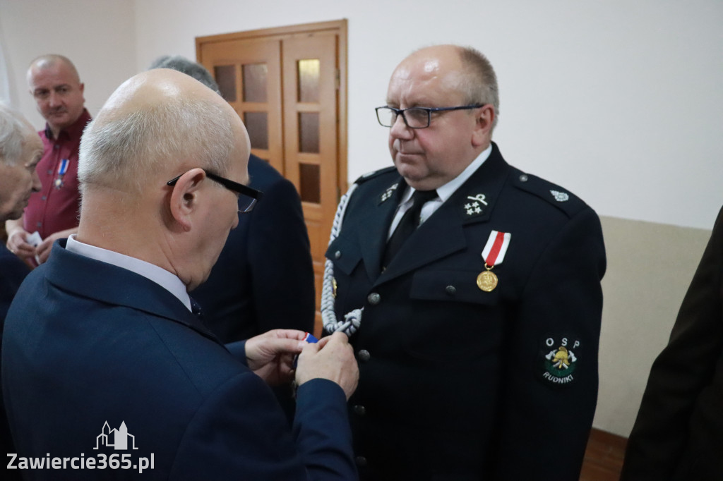 Fotorelacja I: 20-lecie zawierciańskiego Stowarzyszenia Emerytów i Rencistów Policyjnych