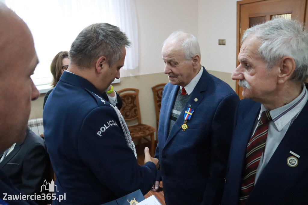 Fotorelacja I: 20-lecie zawierciańskiego Stowarzyszenia Emerytów i Rencistów Policyjnych