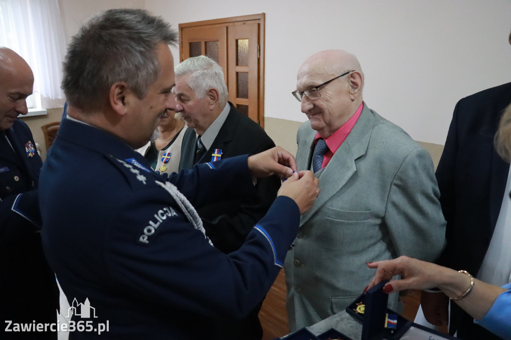 Fotorelacja I: 20-lecie zawierciańskiego Stowarzyszenia Emerytów i Rencistów Policyjnych