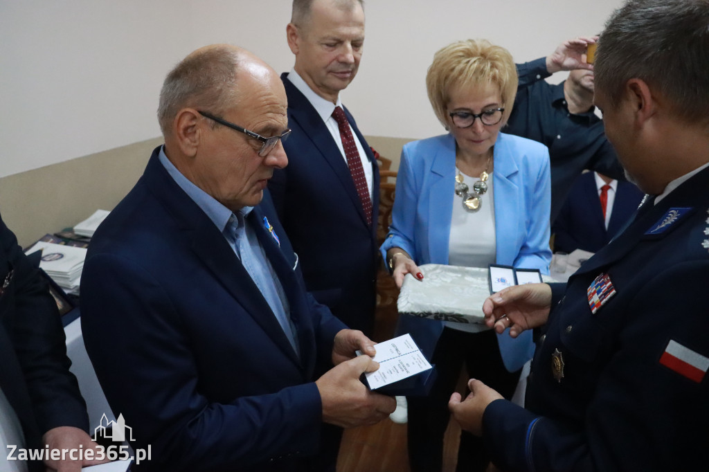 Fotorelacja I: 20-lecie zawierciańskiego Stowarzyszenia Emerytów i Rencistów Policyjnych