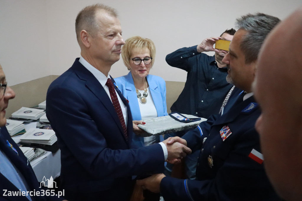 Fotorelacja I: 20-lecie zawierciańskiego Stowarzyszenia Emerytów i Rencistów Policyjnych