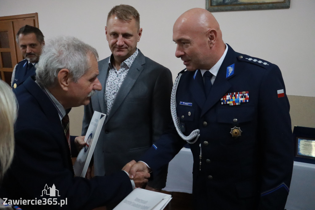 Fotorelacja I: 20-lecie zawierciańskiego Stowarzyszenia Emerytów i Rencistów Policyjnych