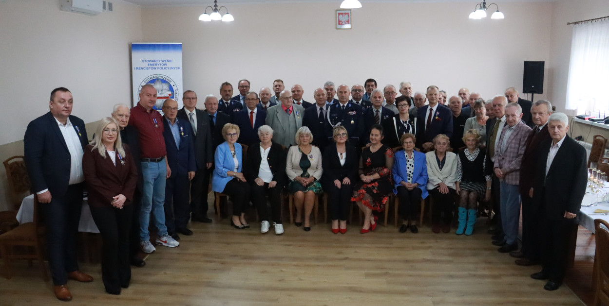 Fotorelacja II: 20-lecie zawierciańskiego Stowarzyszenia Emerytów i Rencistów Policyjnych