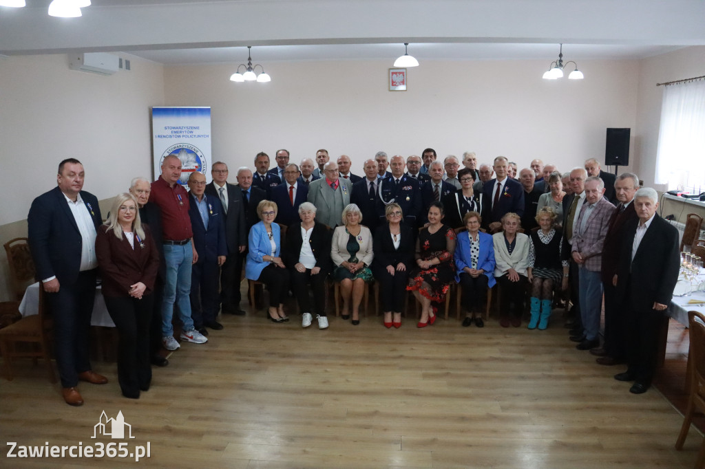 Fotorelacja II: 20-lecie zawierciańskiego Stowarzyszenia Emerytów i Rencistów Policyjnych