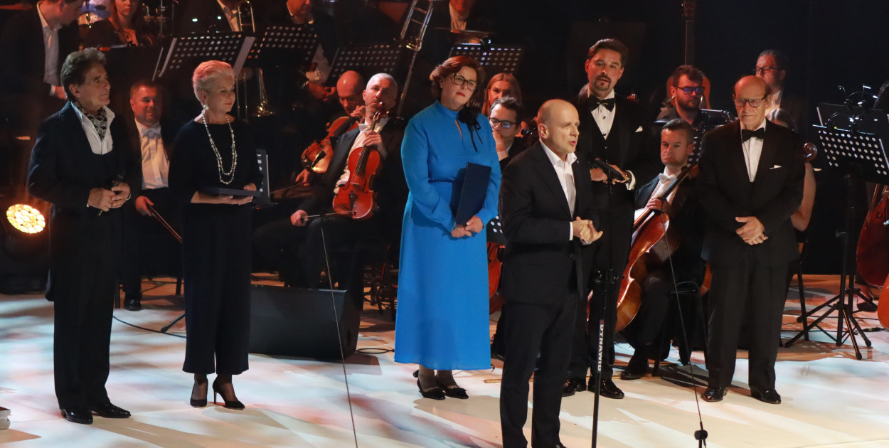 Fotorelacja VII: III Festiwal Wiesława Ochmana w Zawierciu - Gala Finałowa