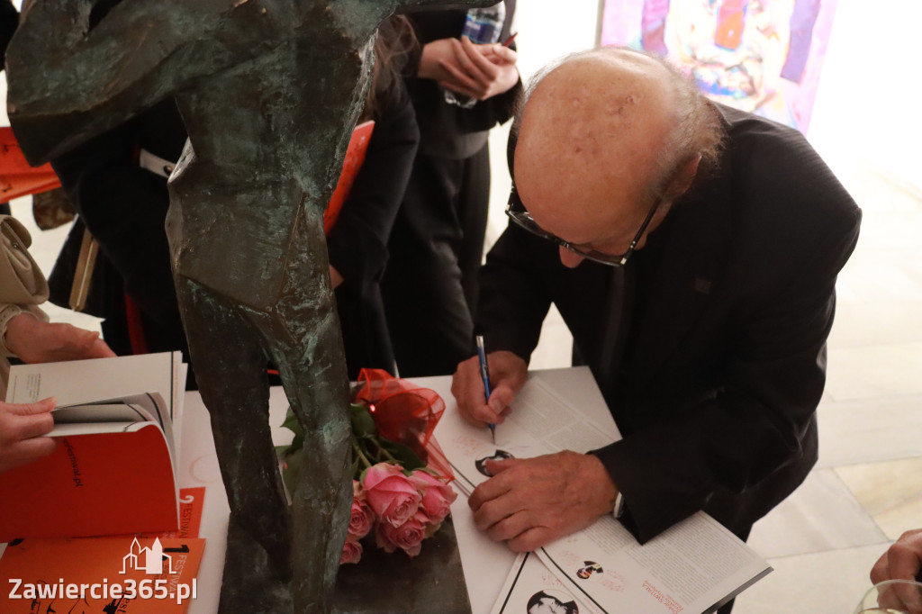 Fotorelacja: Wernisaż „I każdy może to zobaczyć - OD FIGURACJI DO ABSTRAKCJI” w MOK Zawiercie